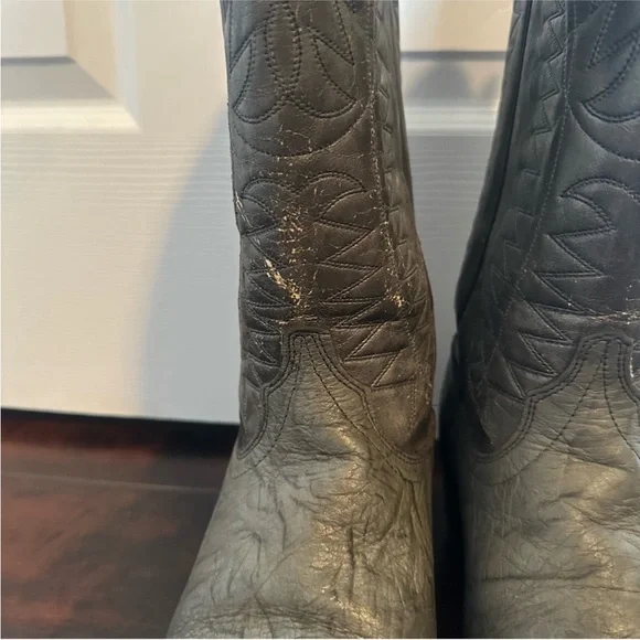 Size 10 Laredo Women’s Vintage Distressed Leather Cowboy Boots Western Mid Calf - Picture 8 of 10